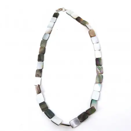 Collier  en nacre marquises