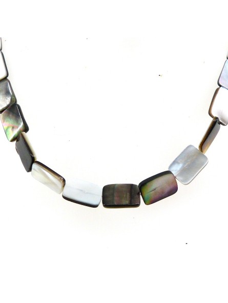 Collier  en nacre marquises