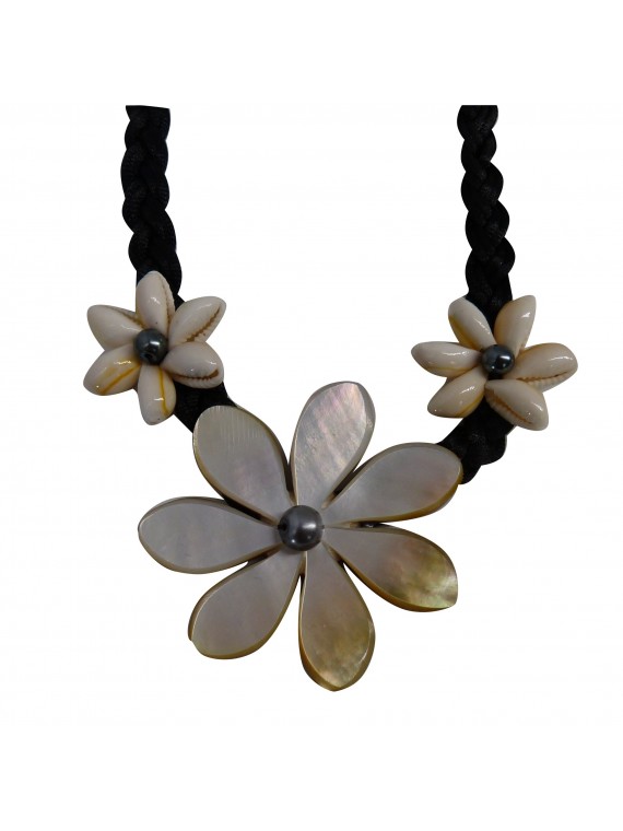 collier en nacre tiaré perle d'eau douce