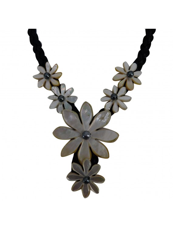 collier en nacre 6 tiarés perles d'eau douce