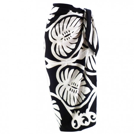Paréo noir et blanc feuille de Uru