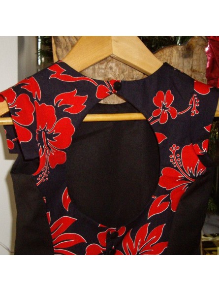 Tissu rouge et noir Tahitien à fleurs d hibiscus