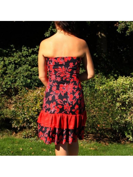 Tissu rouge et noir Tahitien à fleurs d hibiscus
