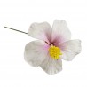 Hibiscus cœur rose sur pic métal