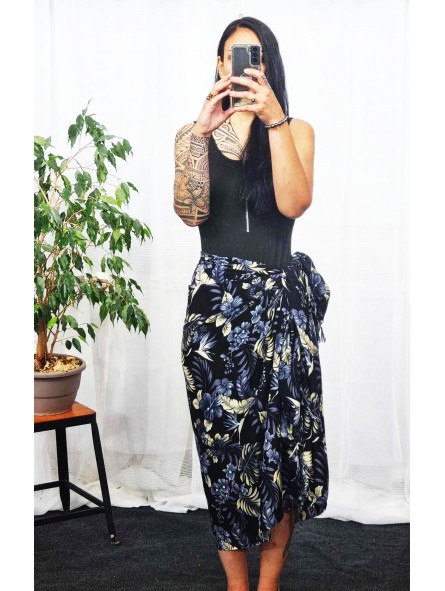 Paréo noir motifs fleurs tropicals gris