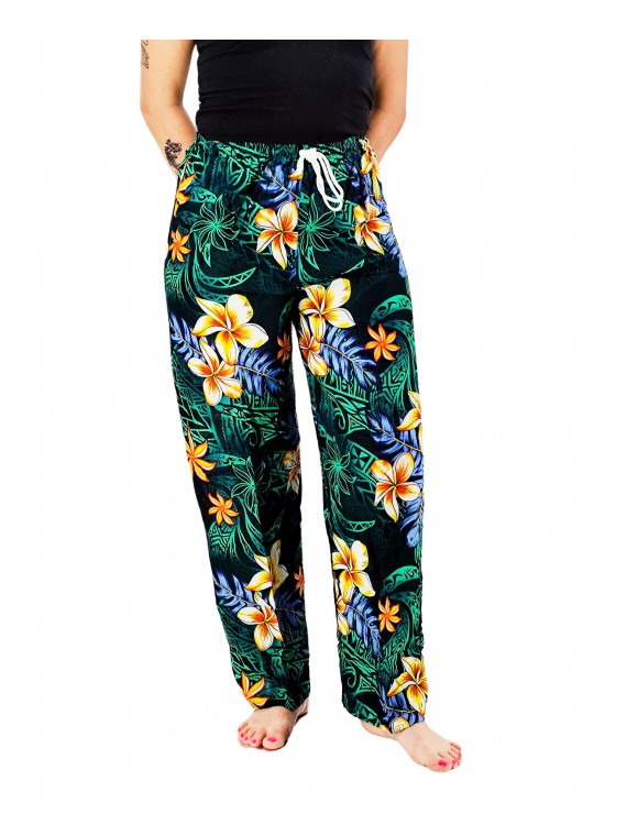 Pantalon de plage vert motif tatouage et frangipane