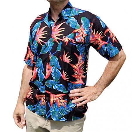 Chemise hawaïenne couleur noir  motifs fleurs du paradis, fleurs tropical
