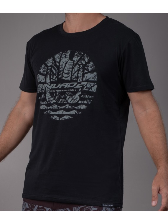 T-shirt homme couleur Noir avec morif drapeau tahitien blanc