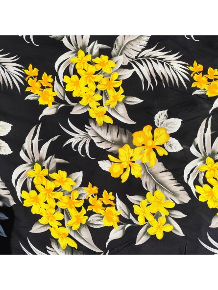 Tissi fleuri fond noir motifs fleurs de frangipane couleursjaune et argent
