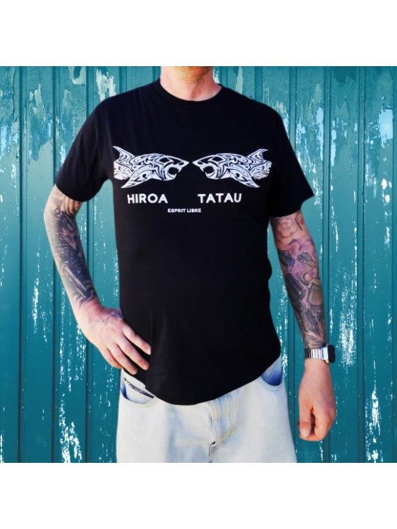 T-shirt homme couleur noir et blanc motifs requin , très beau t-shirt noir pour homme de la marque HIRO TATAU