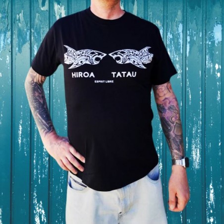 T-shirt homme couleur noir et blanc motifs requin , très beau t-shirt noir pour homme de la marque HIRO TATAU