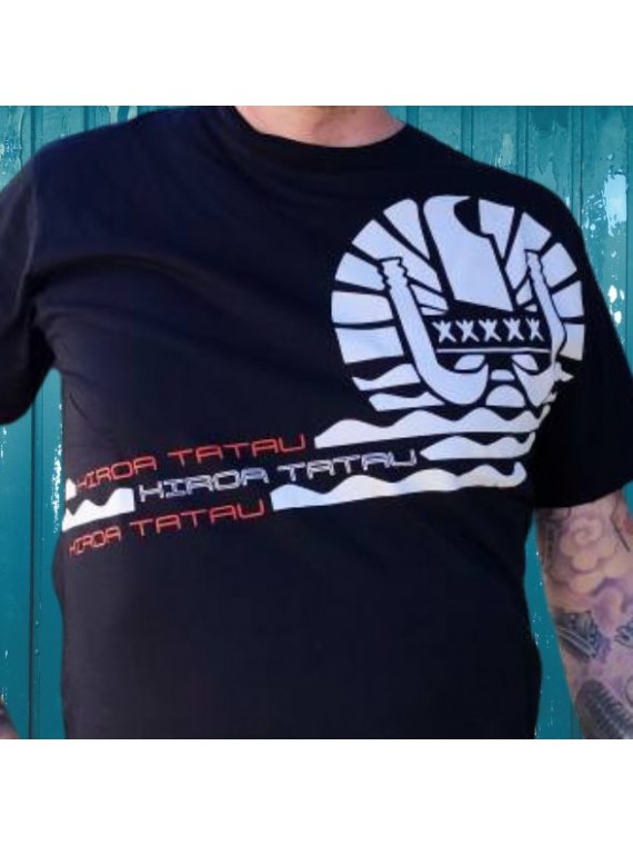 T-shirt homme couleur noir et blanc motifs tatouage drapeau tahitien, très beau t-shirt noir pour homme