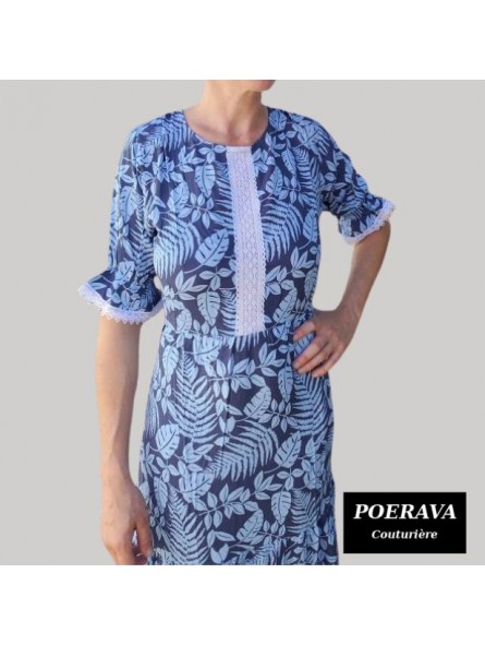 Robe tahitienne artisanale de couturière motifs feuillage  tropical bleu