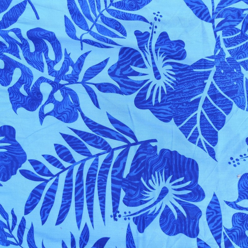 Tissu de couleur bleu avec motifs hibiscus