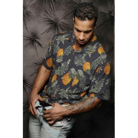 Chemise Hawaïenne Noire motif  Ananas