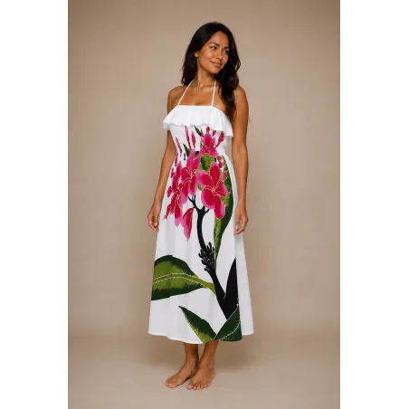 Robe blanche volant poitrine frangipanes sur branche