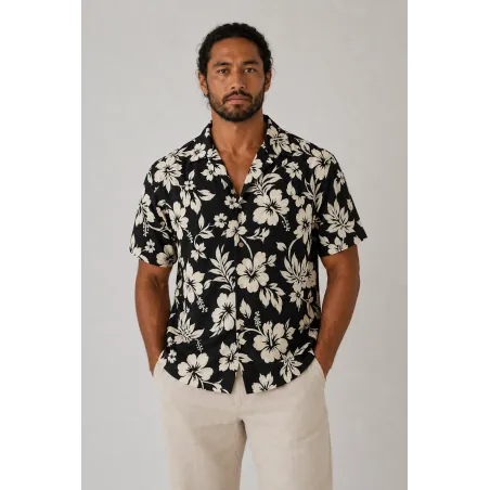 Chemise Hawaïenne noir et crème Homme – Motifs Fleurs noir et crème| Style Polynésien