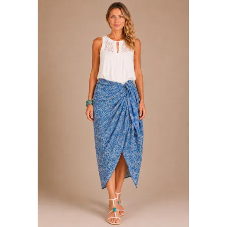 Paréo bleu ciel fleurs blanches – Paréo de plage Tahiti Femme