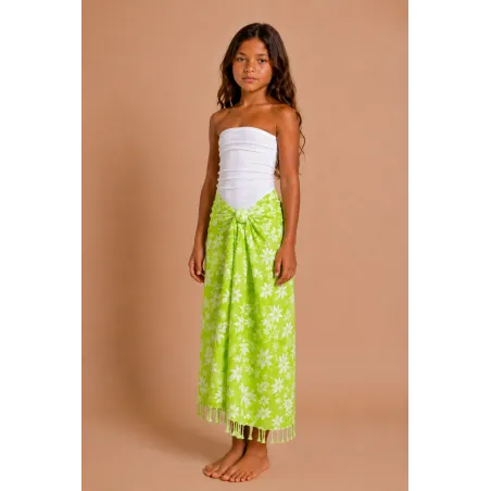 Paréo enfant vert clair à fleurs de tiaré blanches – Léger et coloré