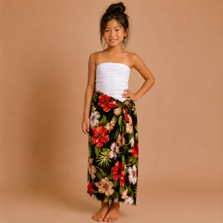Paréo noir fleuri enfant – Hibiscus rouges et fleurs tropicales