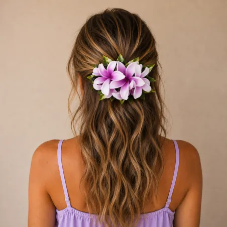 Fleur violette et blanche pour cheveux – 20 cm