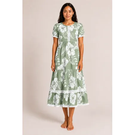 Robe tahitienne verte hibiscus – Fait main avec dentelle et dos élastique