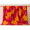 Tissu tropical rouge et jaune à fleurs hibiscus