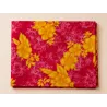 Tissu tropical rouge et jaune à fleurs hibiscus