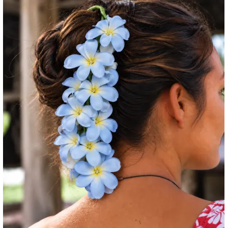 Grappe fleurs artificielles bleu clair – accessoires pour Coiffure