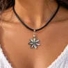 Pendentif fleur de tiaré en nacre noire – 3 cm