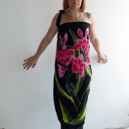 Paréos frangipanes sur branche