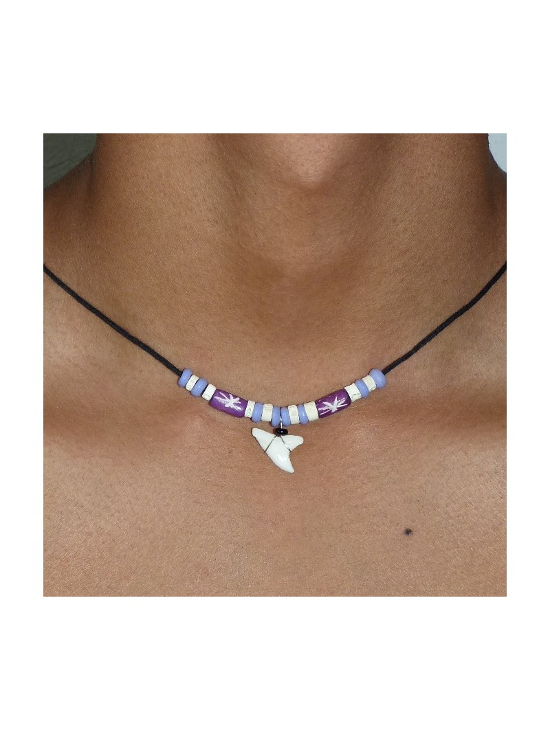 COLLIER DENT DE REQUIN