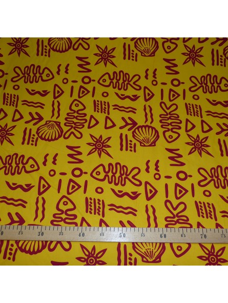 Tissu Jaune poisson et coquillages bordeaux