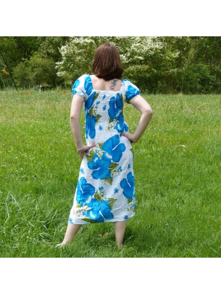 Robe d'été blanche avec manche