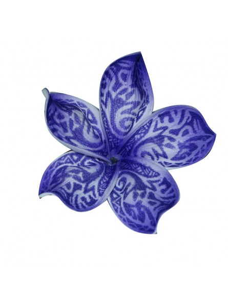 Pic fleur tatouée
