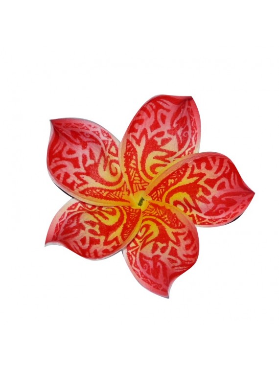 Pic fleur tatouée